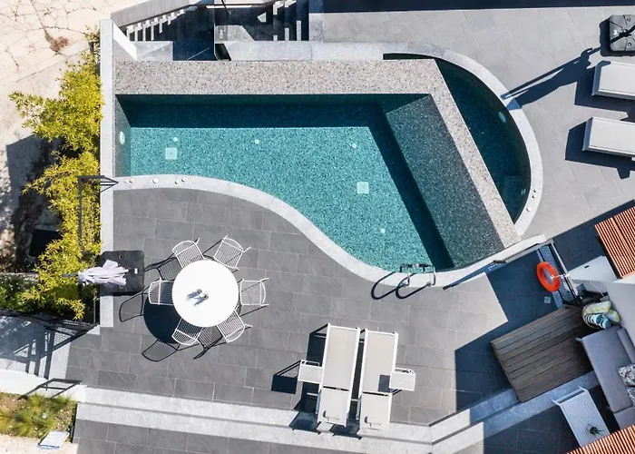 Ionian Grand - Estella Villa